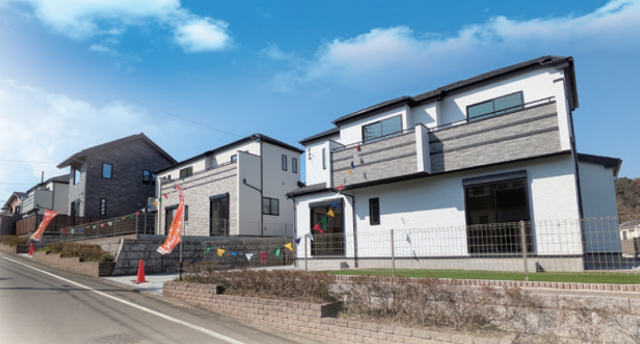 【ハートフルタウン三輪緑山4丁目6番】外観